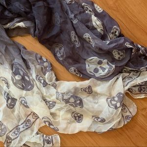 alexander mcqueen scarf two-tone